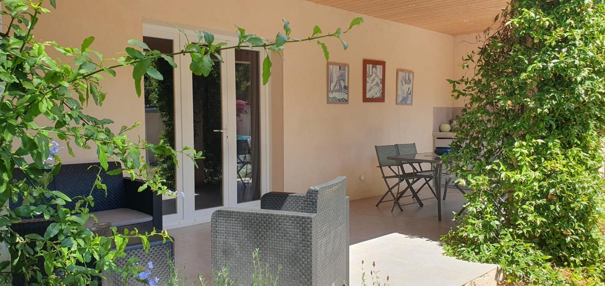 Elsanais Villa Figari  Exterior photo